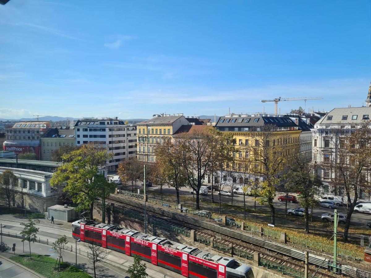 Open View Apartment Vienna